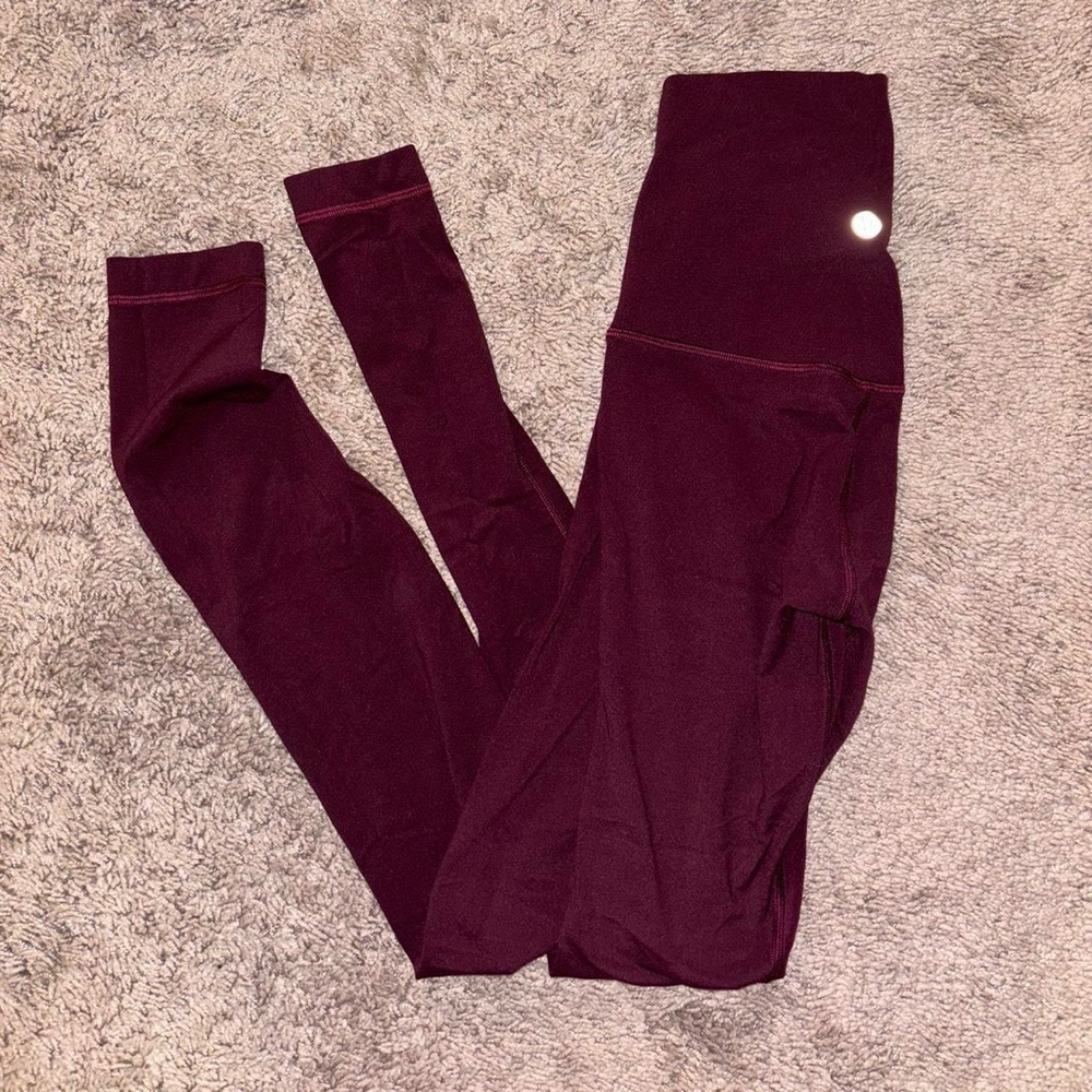 Lululemon maroon leggings